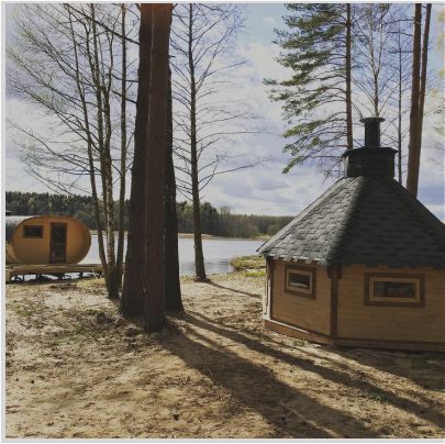 Аренда гриль-домика на берегу озера Лоша